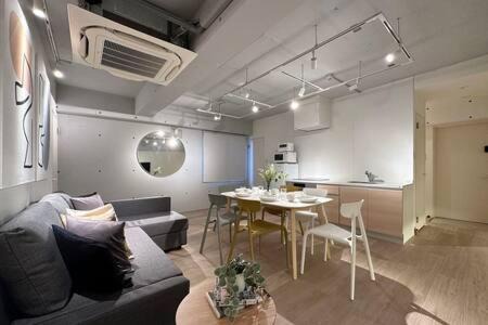 Hiroshima City Centre Apartment | Art Bldg by b hotel - Stylish Apartment Very Good Location