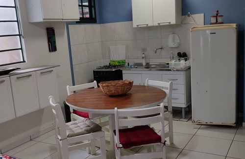 Praia da Enseada Apartment | Art Corner