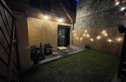 Brequerecque Apartment | Art des sens - private jacuzzi and infrared sauna studio