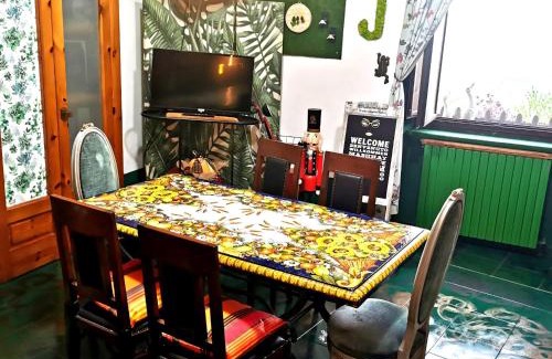 Caiazzo Apartment | Art & Design, 2min walk to Pepe in Grani