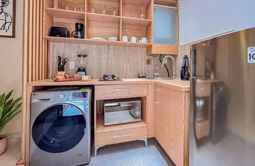 Benito Juarez Apartment | Art-Filled Apartment with Terraces, Downtown & Garden