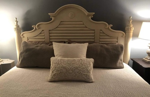 Montevallo Apartment | Art Gallery - 3 miles from I-65
