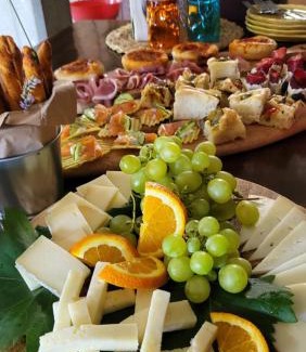 Biandronno Bed & Breakfast | Art Garage Varese
