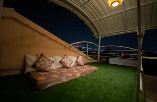 Chamundi Nagar Apartment | Art House AC Luxury Apartment-201 (Luxury Apartment with Air Conditioning)