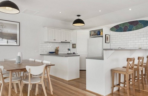 Apollo Bay House | Art House - Apollo Bay