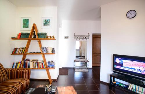 Uzhhorod Apartment | Art-House
