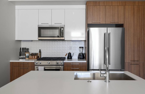 Highland Condo | Art Inspired Stay | Espadin LoHi