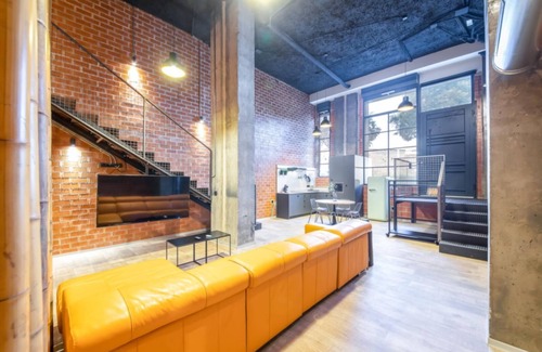 Pobles de l'Oest Apartment | Art Loft 03 'Atelier Bike' in Valencia
