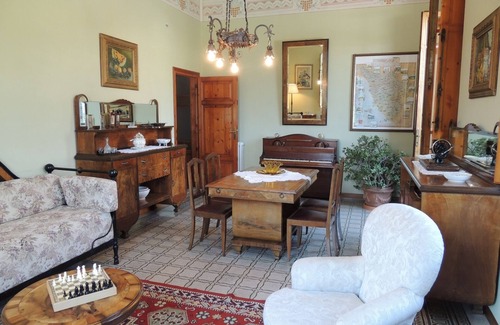 Camaiore Villa | Art nouveau villa, private pool, garden, few steps from the center.