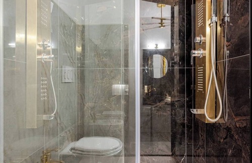 L'Aquila Apartment | *(Art Of Living)*Luxury House