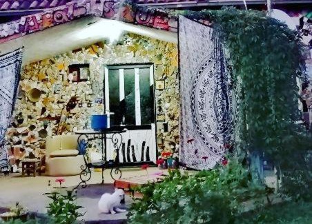 Danilovgrad Municipality House | Art-pop-jazz quest house Arabesque