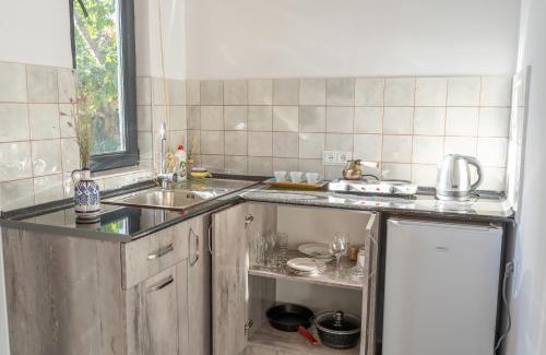 Garni Cabin | Art Rooms Garni B&B