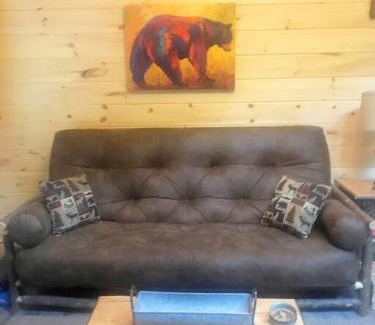 Bryson City House | Art's Bungalow-wooded seclusion 1 mi to Deep Creek and Bryson City