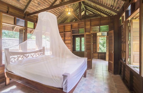 Khlong Sok Hotel | Art's Riverview Lodge
