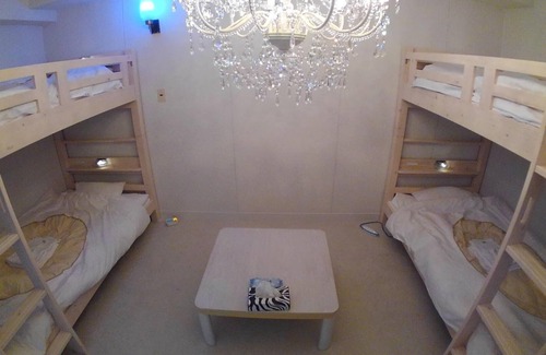 Nishinomaru Cho Hotel | Art Setouchi Triennale Hotel 201Art Female only/Takamatsu Kagawa