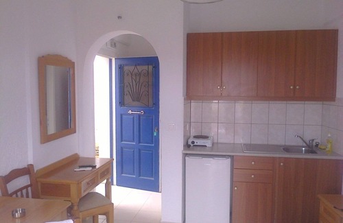 Aegiali Apartment | Art Studio Apartments