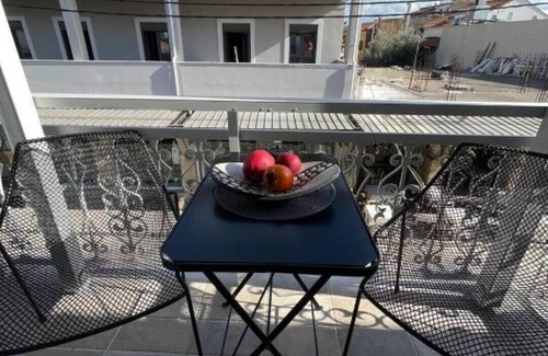Messinia Apartment | Art Studios Gialova Navarino Maizonette Sea view balcony 5" walk to the beach.