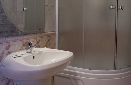 Ghiroda Hotel | Arta Hotel Timisoara