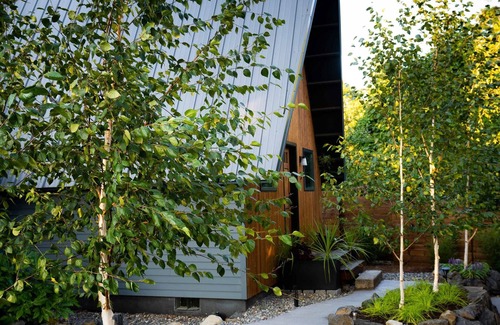 Stevenson Cabin | ArtBliss II: Luxe Cabin, River Views, Cozy Firepit