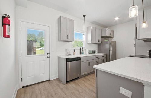 Clarksville Apartment | Arte Luxury townhomes O5 I Comfy 2 Bed 2.5 Bath