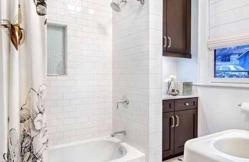 Sayyān Apartment | Artel luxury Suits