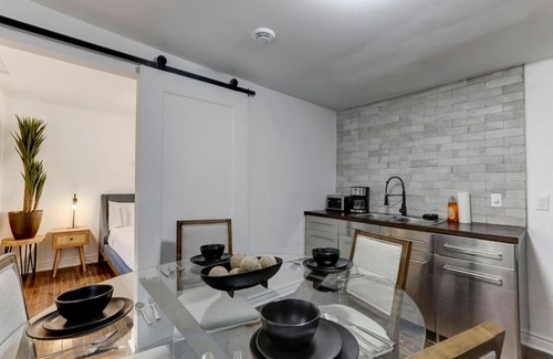 Sainte-Marie Apartment | Artful 3BR in Montreal Village