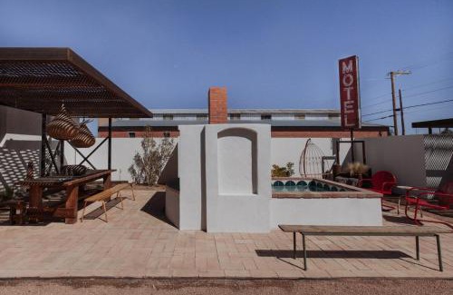 Marfa Apartment | Artful Studio at Iconic Property