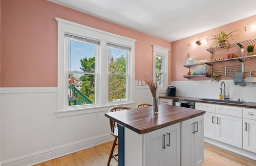 Fifth Ward House | Artfully Renovated space in Walker's Point. Milwaukee's Best Neighborhood.