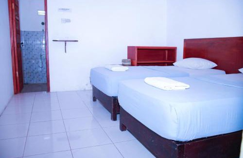 Sipura Island House | Arthur Homestay Telescope Mentawai