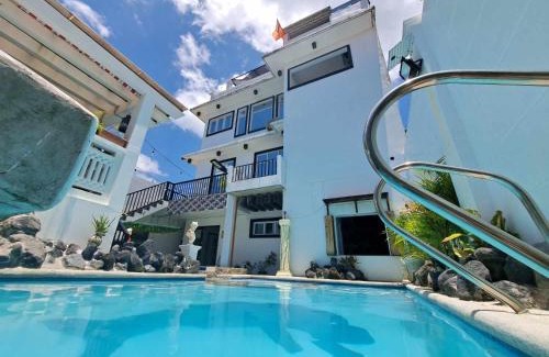 Legazpi Villa | Arthur Private Resort