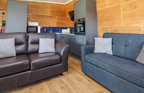 Cilcain Cottage | ARTHUR, romantic, country holiday cottage, with hot tub in Cilcain