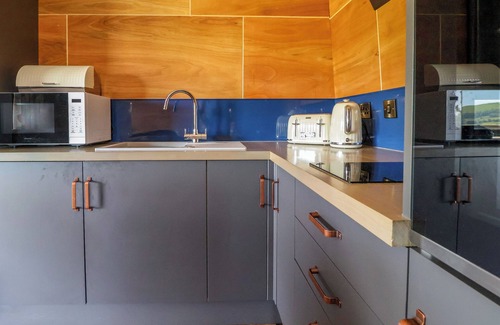 Cilcain Cottage | ARTHUR, romantic, country holiday cottage, with hot tub in Cilcain