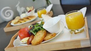 Edgeware Hotel | Arthur's Court Motor Lodge