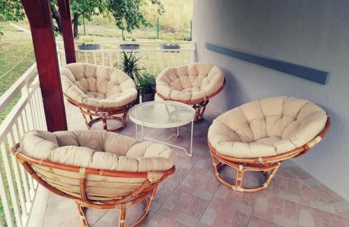 Udbina Apartment | Artisan House Meraki