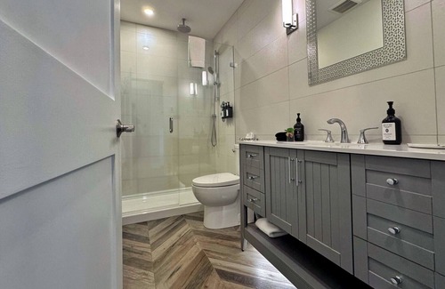 Bowen Island Hotel | Artisan Suites on Bowen