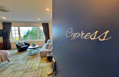 Bowen Island Hotel | Artisan Suites on Bowen