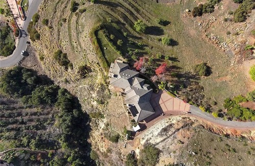Fallbrook House | Artist-Designed Mountain-top Retreat with View, Garden, Orchard, Lawn & Steinway