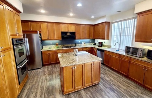 Temecula House | Artist Retreat Near the Wineries