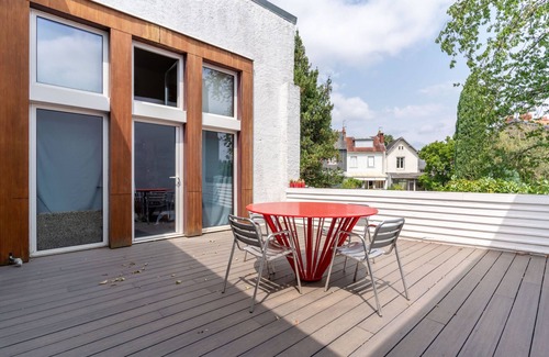 Zola House | Artist's loft in the heart of the Zola district (2 pers.)