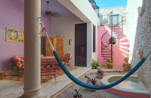 Centro House | Artist's Retreat in the Heart of Merida