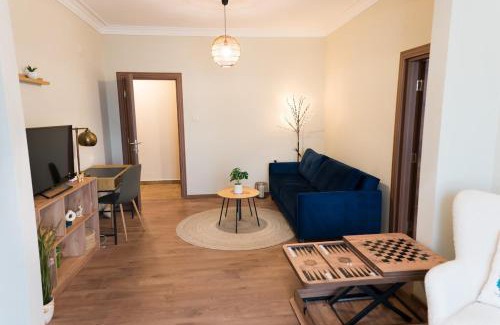Oborishte Apartment | Artistic and cozy apartment in the center of Sofia