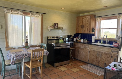Panorama Heights Cabin | Artistic, Cool & Comfy Cabin Rental in Joshua Tree
