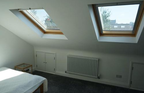 Walthamstow Bed & Breakfast | Artistic Homestay - Walthamstow, London