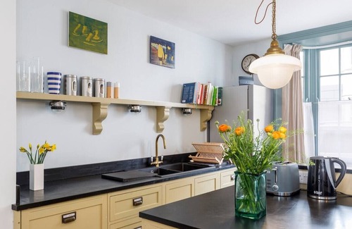 Brighton City Centre House | Artists' Home - North Laine