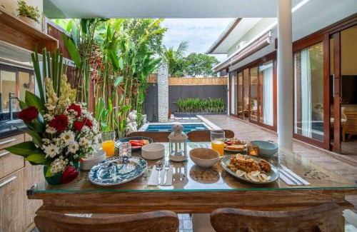 Kerobokan Villa | Arts Cherry Villa Satu Two-Bedroom with Private Pool Kuta
