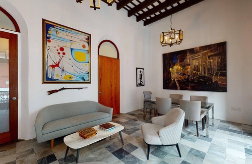 Mercado Apartment | Artsy Colonial Apartment in Old San Juan