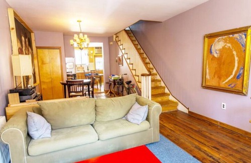 South Philadelphia House | Artsy | Traditional Rowhome | South Philly