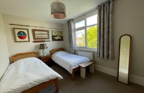 Bognor Regis House | Artypophouse Unique home to create unique memories