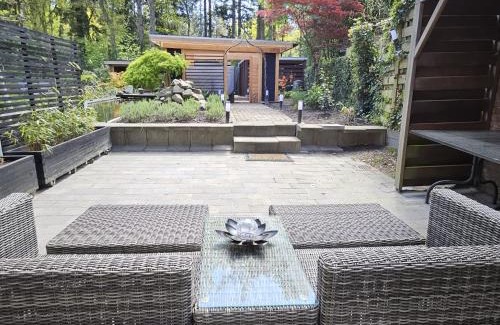 Emmen Apartment | Artz of Nature