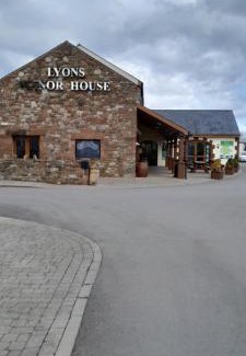 Maryport Apartment | Arual Caravan Manor House Park. Allonby, Cumbria